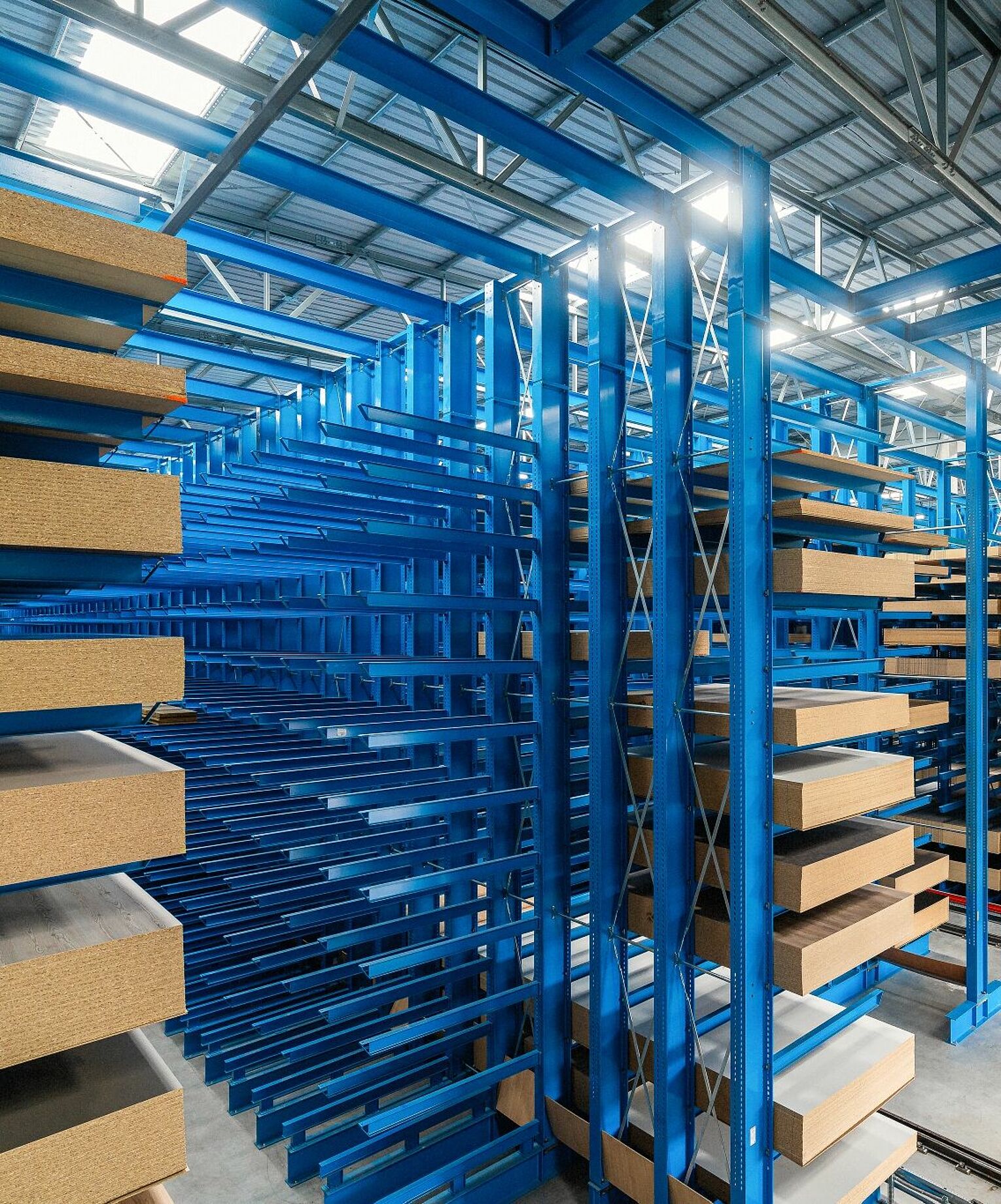 [Translate "Slovenia"] Cantilever racking timber trade