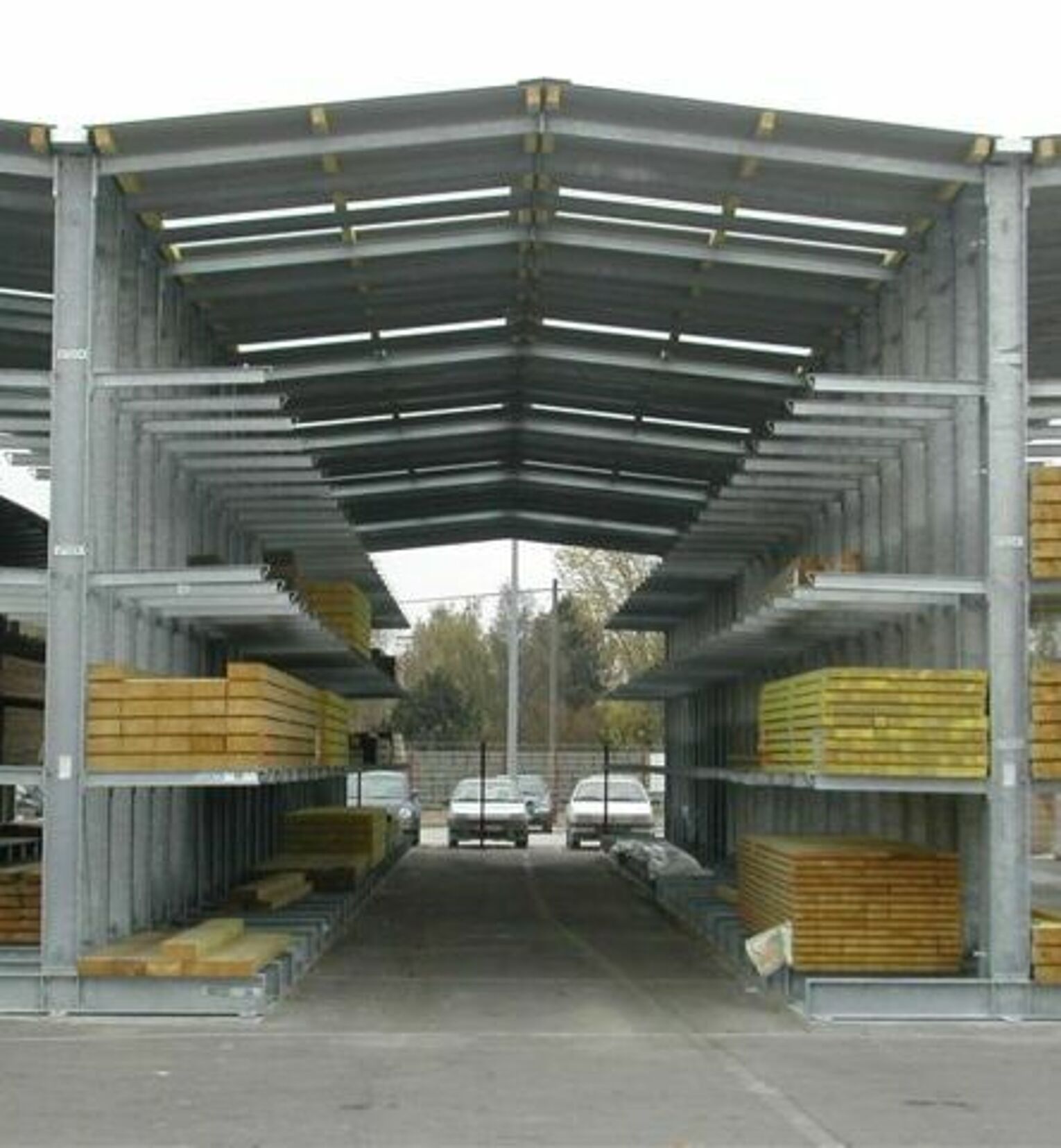 [Translate "Slovenia"] Rack-clad warehouse Cantilever racking